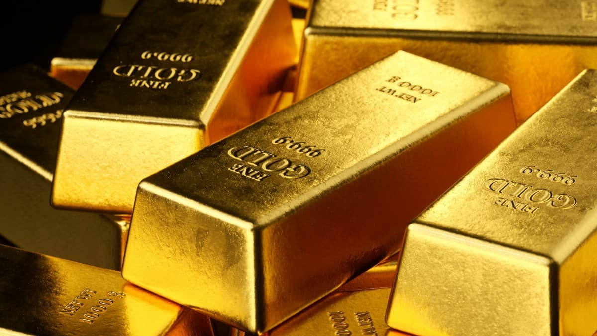 Gold Nears Two-Month High Ahead of Wednesday's CPI Report