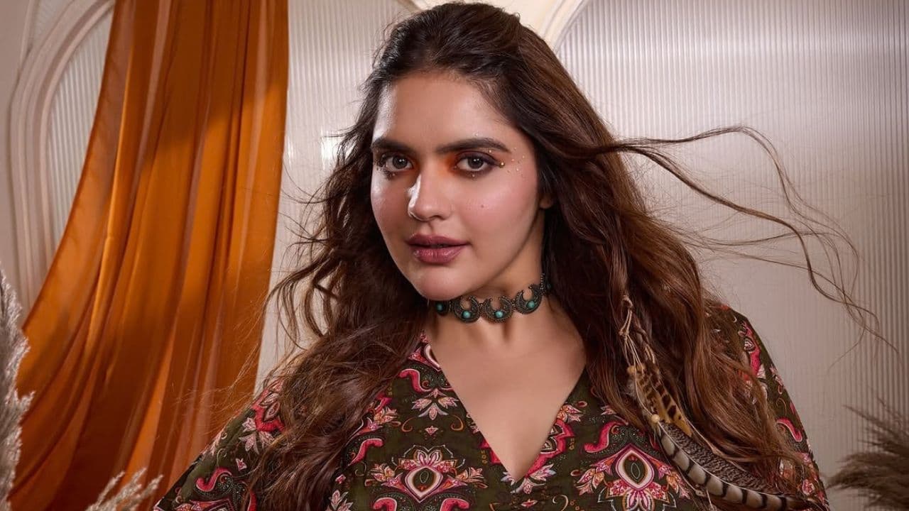 तुझे क्यों मिलेंगे करण जौहर... मां के ताने के बाद Anjali Anand को मिला ऐसा मौका, बन गईं बॉलीवुड का हिस्सा