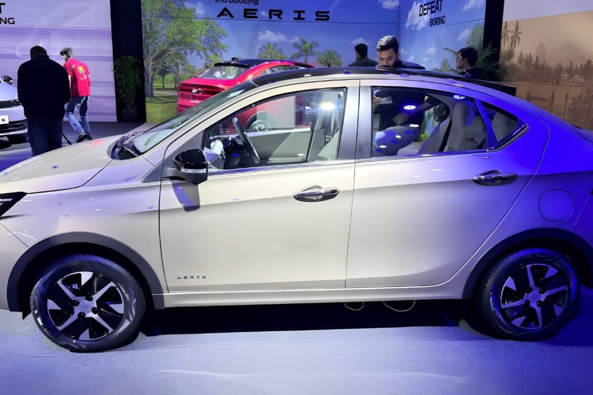 Tata Aeris का कौन सा वेरिएंट है सबसे बेस्ट? खरीदने से पहले जानिए, कीमत मात्र ₹5.29 लाख से शुरू